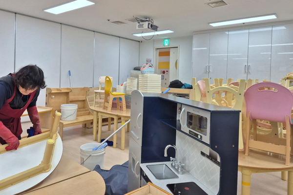 학교/유치원 8